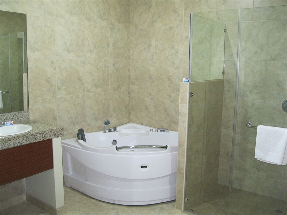 Apartterrazas Guayaquil -Suites&Lofts- Eksteriør bilde